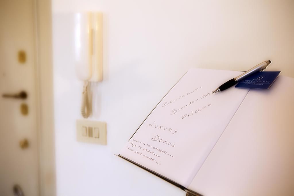 Luxury Domus Amadeus Appartement Rome Buitenkant foto