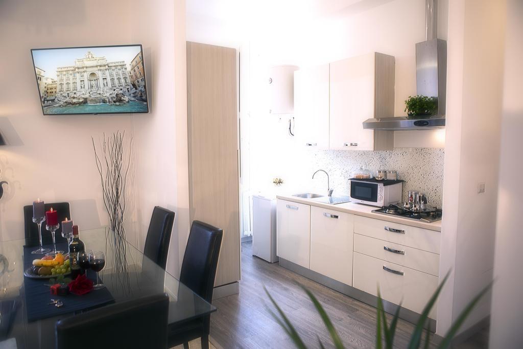 Luxury Domus Amadeus Appartement Rome Buitenkant foto