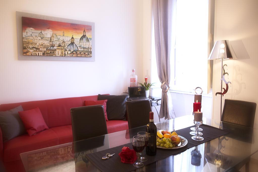 Luxury Domus Amadeus Appartement Rome Buitenkant foto